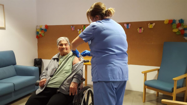 Abierta la vacunación contra la gripe y la COVID-19 sin cita en los centros de salud habilitados