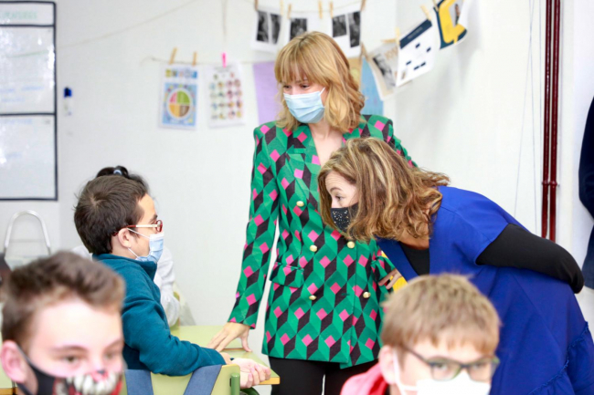 La ministra de Educación visita los centros de Educación Especial Son Ferriol y Princesa de Asturias de Palma