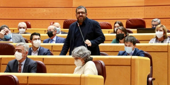 Vicenç Vidal abandona el pleno del Senado en protesta por el “reparto de cromos o entre el PP y el PSOE”