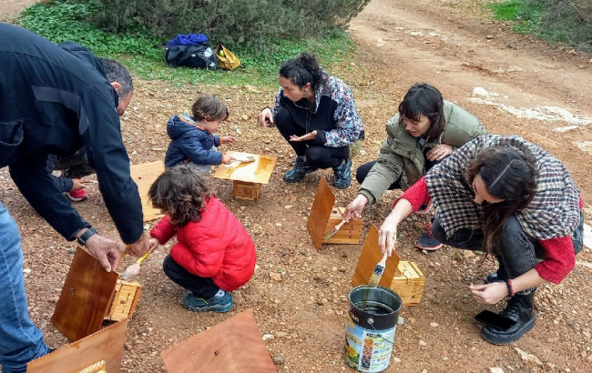 El Parque Natural de Ses Salines incrementa el número de cajas refugio para aves paseriformes