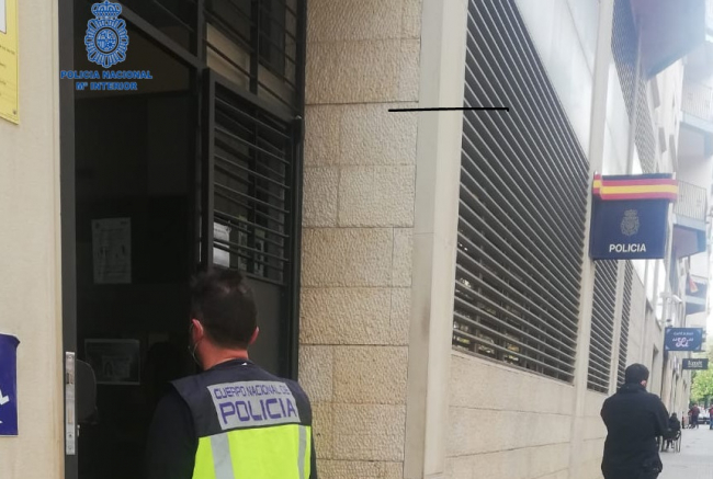 Detenida una mujer que acudía a centros religiosos en Palma para agredir y proferir amenazas a personal religioso y feligreses