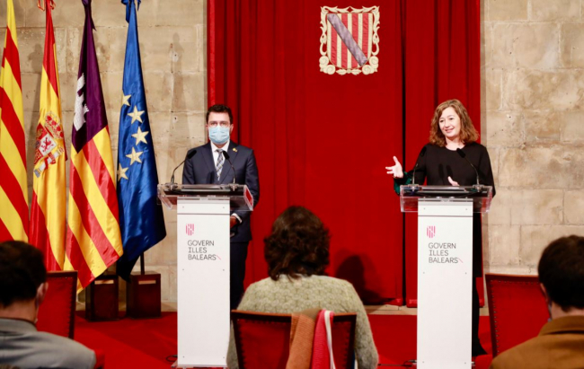 Balears y Cataluña impulsarán una alianza de territorios mediterráneos para la descontaminación del mar