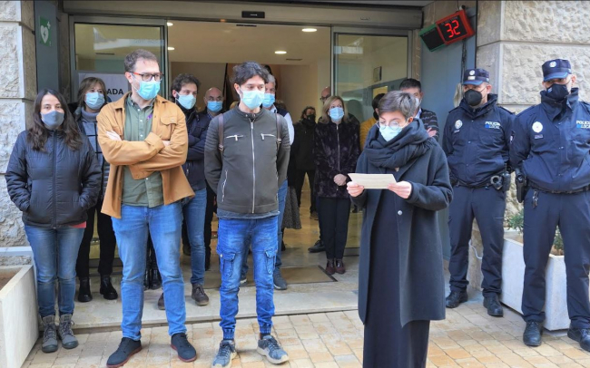 Manifiesto institucional en Manacor con motivo del día internacional para la eliminación de la violencia hacia las mujeres
