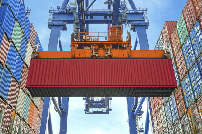 Trasmed, cargadores y transportistas llegan a un acuerdo para prestar el servicio de transporte de mercancías peligrosas