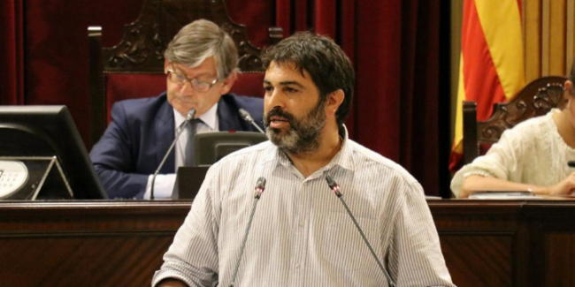 MES plantea cambiar la ley para obligar a los cargos estatales a comparecer ante el Parlament de las Islas Baleares