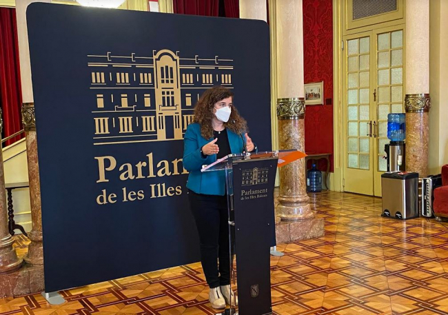 Pilar Costa: 'Es momento de que el PP deje de esconderse detrás de un tema formal y exponga claramente su modelo turístico'