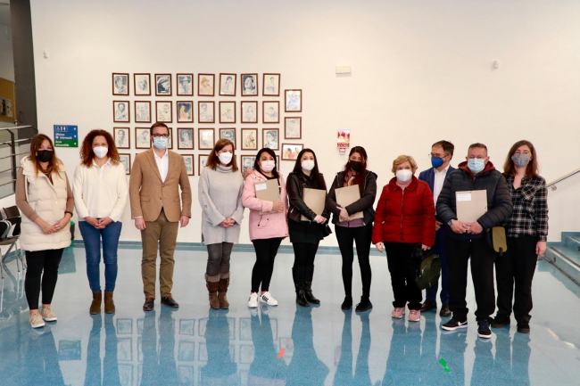 El Govern entrega las llaves de una promoción de vivienda pública en el barrio de sa Calatrava de Palma