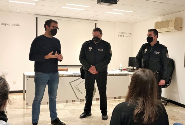 8 agentes Covid toman posesión de su cargo en el Ayuntamiento de Manacor 