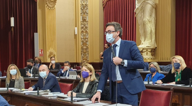 El PP reprocha a Armengol que “sea la primera tras la pancarta pero la última en tomar medidas para las mujeres”