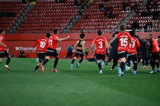 El RCD Mallorca gana en el último minuto al Athletic Club