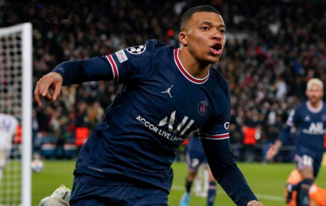 Mbappé decide en el descuento ante el Real Madrid