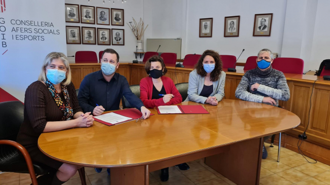 14 familias de Marratxí inician un programa dirigido a mejorar las relaciones en el seno de la familia