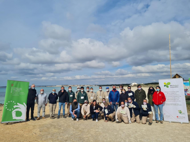 Medi Ambient mejora la calidad ambiental de un centenar de espacios litorales de Mallorca