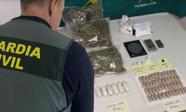 La Guardia Civil desmantela un grupo organizado para el tráfico de drogas en Baleares