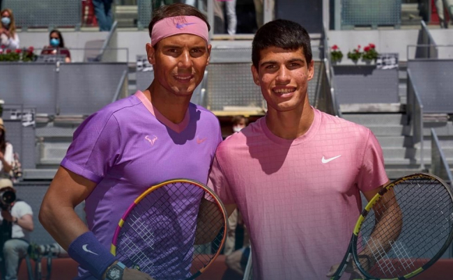Nadal vence a Kyrgios 7-6, 5-7, 6-4 y se enfrentará al español Carlos Alcaraz