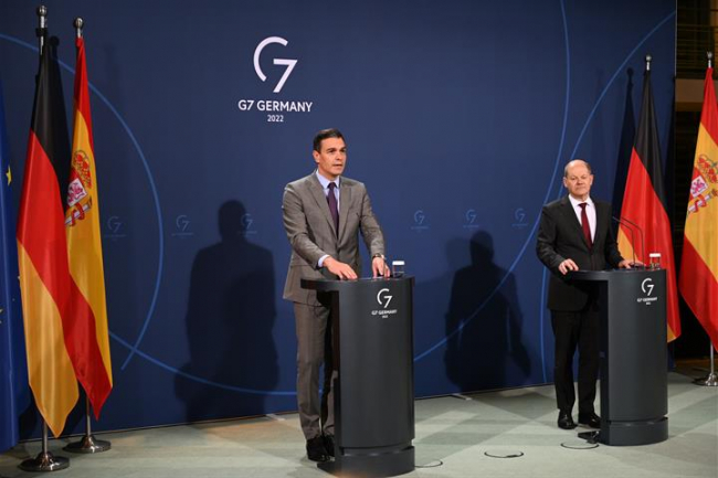 Pedro Sánchez pide una solución europea con medidas inmediatas que protejan a familias y empresas del elevado precio de la electricidad