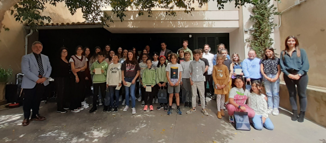 El Ayuntamiento de Pollença entrega los premios del XVII Certamen Literario Escolar 2022