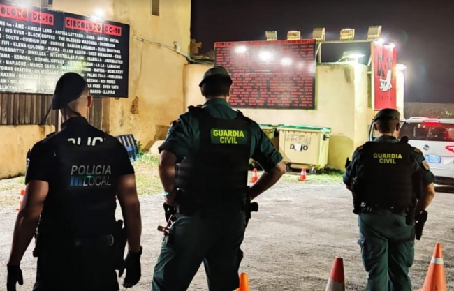 La Guardia Civil y la Policía Local llevan a cabo un dispositivo especial por la apertura de las discotecas en Ibiza
