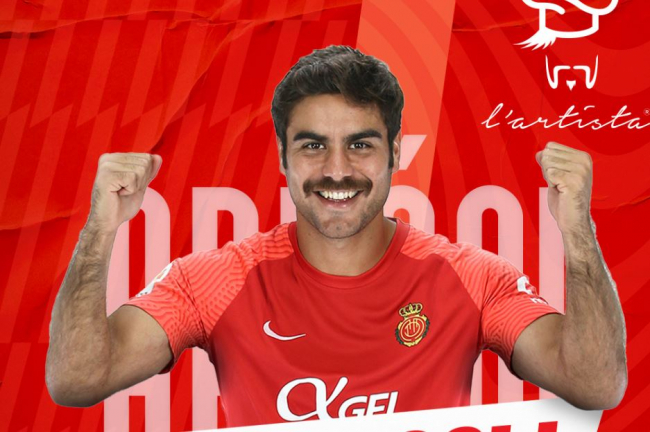 El RCD Mallorca gana en el 90 al Rayo Vallecano (2-1)