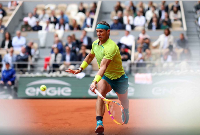 Nadal debuta en Roland Garros con un sólido triunfo 6-2 6-2 6-2 a Thompson