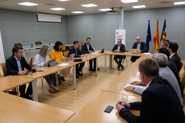 Baleares presenta a Navarra el proyecto de la planta de Hidrógeno de Lloseta como ejemplo pionero en descarbonización