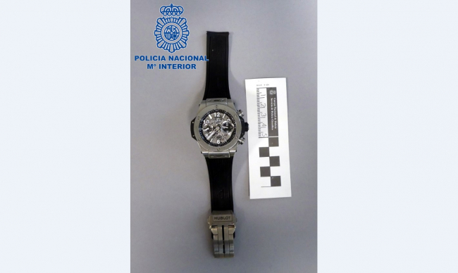 La Policía Nacional detiene a un hombre por el robo de un reloj de alta gama