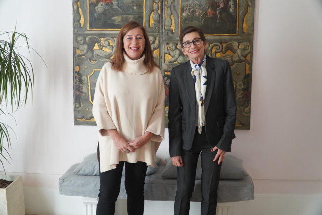 Armengol mantiene un encuentro con la embajadora de España en Argentina en el inicio de su viaje oficial al país