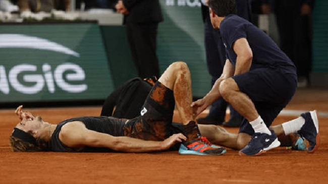 Nadal alcanza su 14ª final en Roland Garros tras la retirada de Zverev