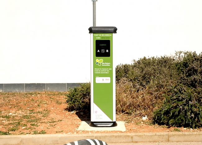 Subvención de 6 millones para establecer nuevos puntos de recarga semirrápida para vehículos eléctricos