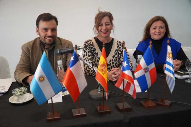 Armengol presenta en Argentina el anteproyecto de ley para regular las comunidades baleares en el exterior