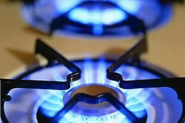 El Gobierno rebaja el IVA del gas del 21% al 5% a partir de octubre