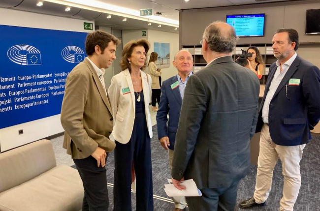 Jóvenes empresarios de Baleares trasladan a Bruselas su inquietud por el escaso acceso a los fondos europeos