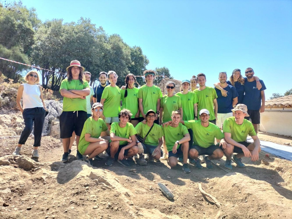 Descubren un muro medieval de época islámica y tardoantigua en el Castillo de Alaró