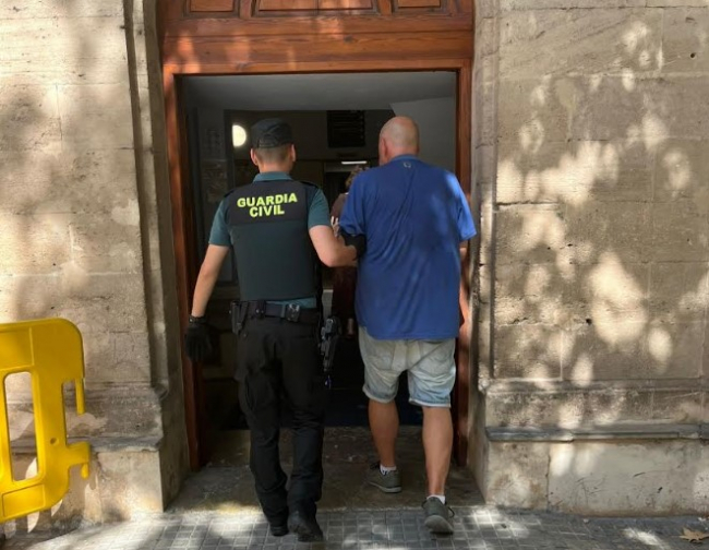 La Guardia Civil ha detenido a un varón por provocar tres incendios en Calvià