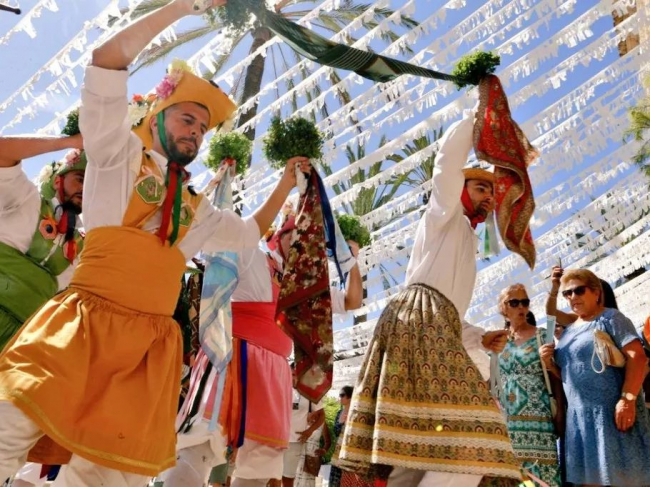La presidenta Cladera i vicepresidenta Busquets a la celebració de Sant Bartomeu a Montuïri