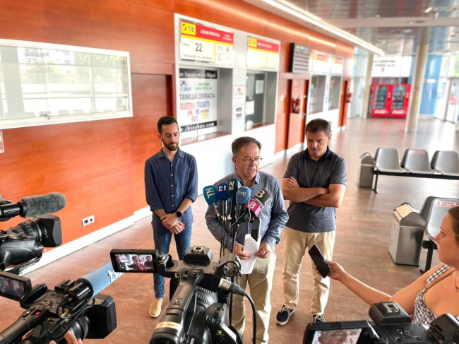 Más de 80.000 ciudadanos de Ibiza, Formentera y Menorca se benefician desde hoy de la gratuidad en la red de autobuses