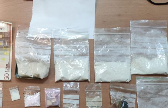 La Policía Nacional detiene a hombre  por  varios delitos