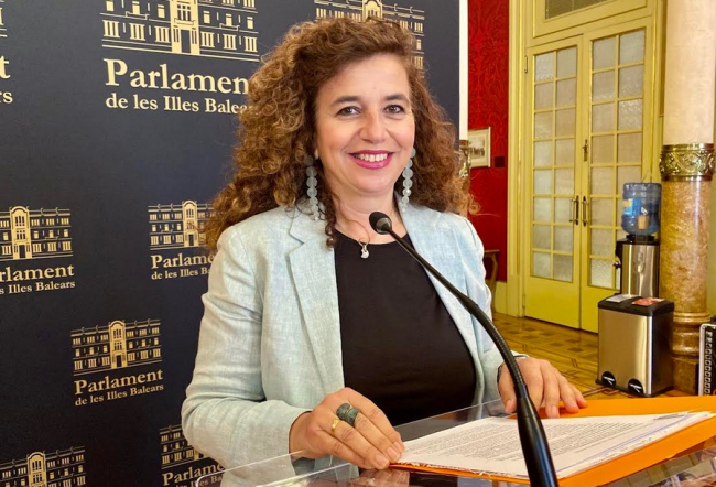 Pilar Costa: 'Las buenas perspectivas para 2023 y los datos económicos de Baleares avalan la buena gestión del Gobierno de Francina Armengol en Fitur'