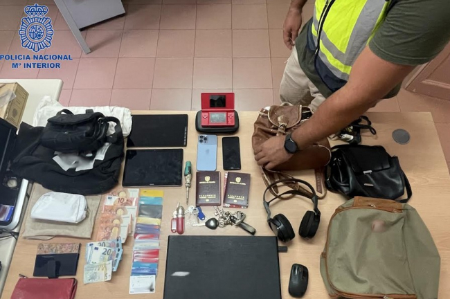 Detenida una mujer por entrar en domicilios y sustraer las pertenencias de los moradores bajo diversos pretextos