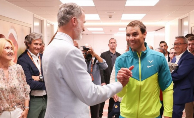 El rey entrega el premio 'Camino Real' a Rafa Nadal