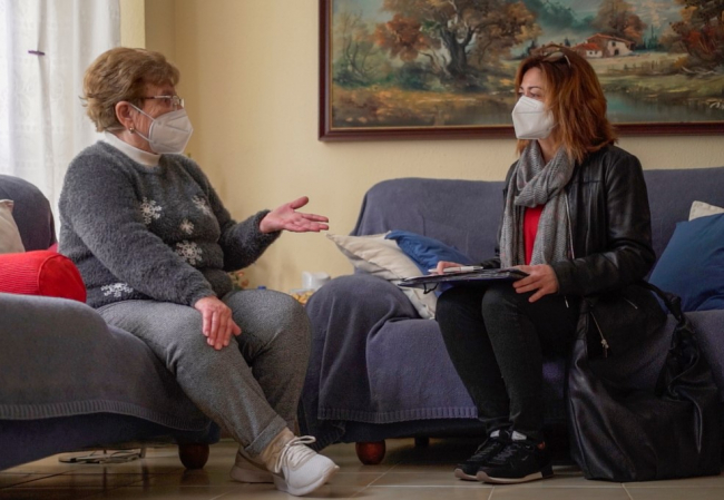 Diariamente una media de 55 personas solicitan una valoración de dependencia