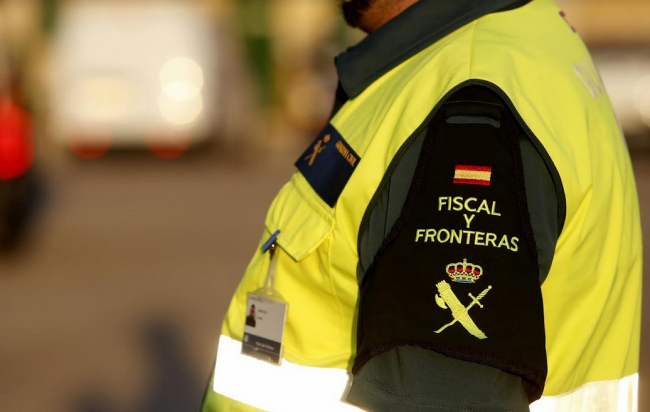 La Guardia Civil ha detenido a un varón por tráfico de drogas en Ciutadella