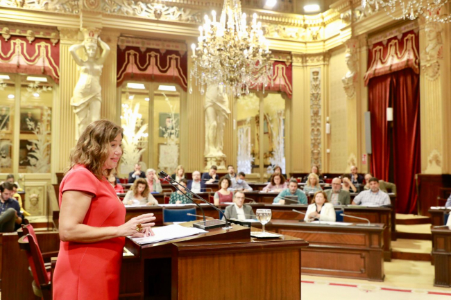 Francina Armengol anuncia un nuevo escudo social para combatir el alza de precios, dotado con 200 millones de euros