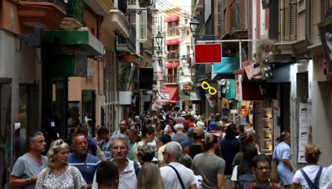 Barceló (Pi): 'Necesitamos un Plan para mantener y potenciar el comercio local'