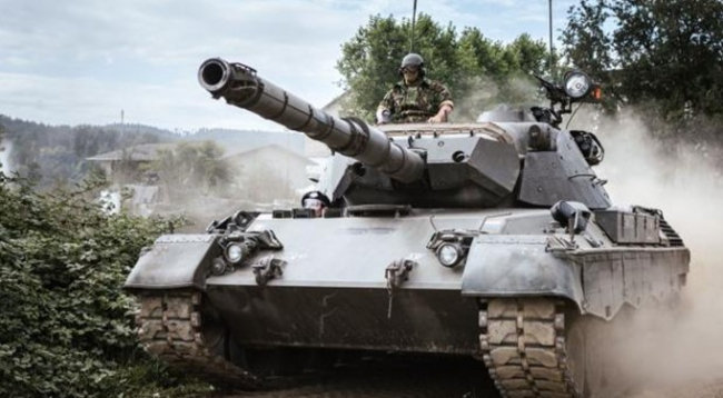 El dólar alcanza la paridad con el euro: ¿Cómo afecta esto a la economía española?