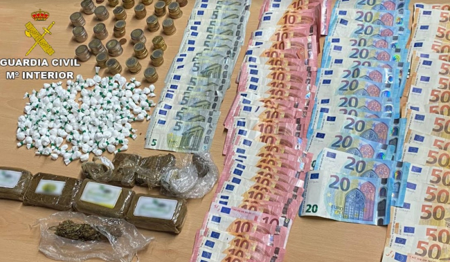 La Guardia Civil ha detenido a un hombre por tráfico de drogas en Santa Eulalia