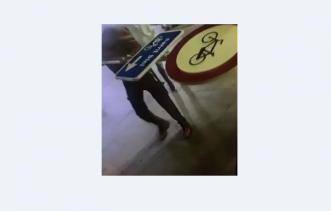 La Policía Nacional detiene a tres jóvenes al querer robar con violencia a otro grupo en un parque
