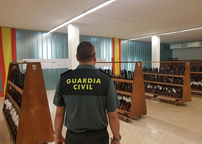 La Guardia Civil realizará la última subasta de armas en Balears