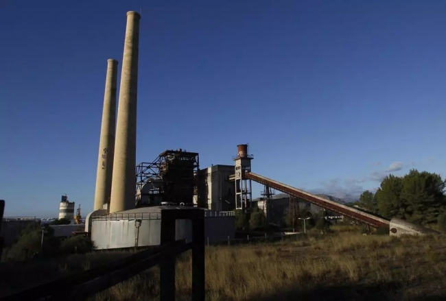 El Consell ha aprobado la compra de la central de Alcanada por un importe de 300.000 euros.