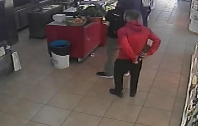 La Guardia Civil ha detenido a 2 varones por hurtos en supermercados de Sant Antoni de
Portmany